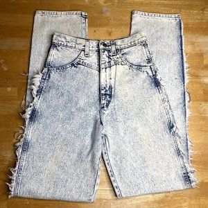 Vintage Wrangler Women's Jeans with Frayed/Distressed Detail, Acid Washed